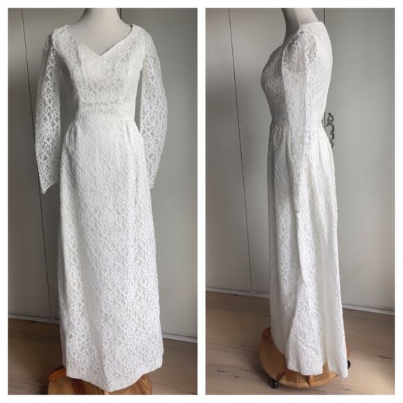 Vintage Lace White Wedding Gown Floor Length Size 4 long Sleeve Elegant Classic - Picture 2 of 9
